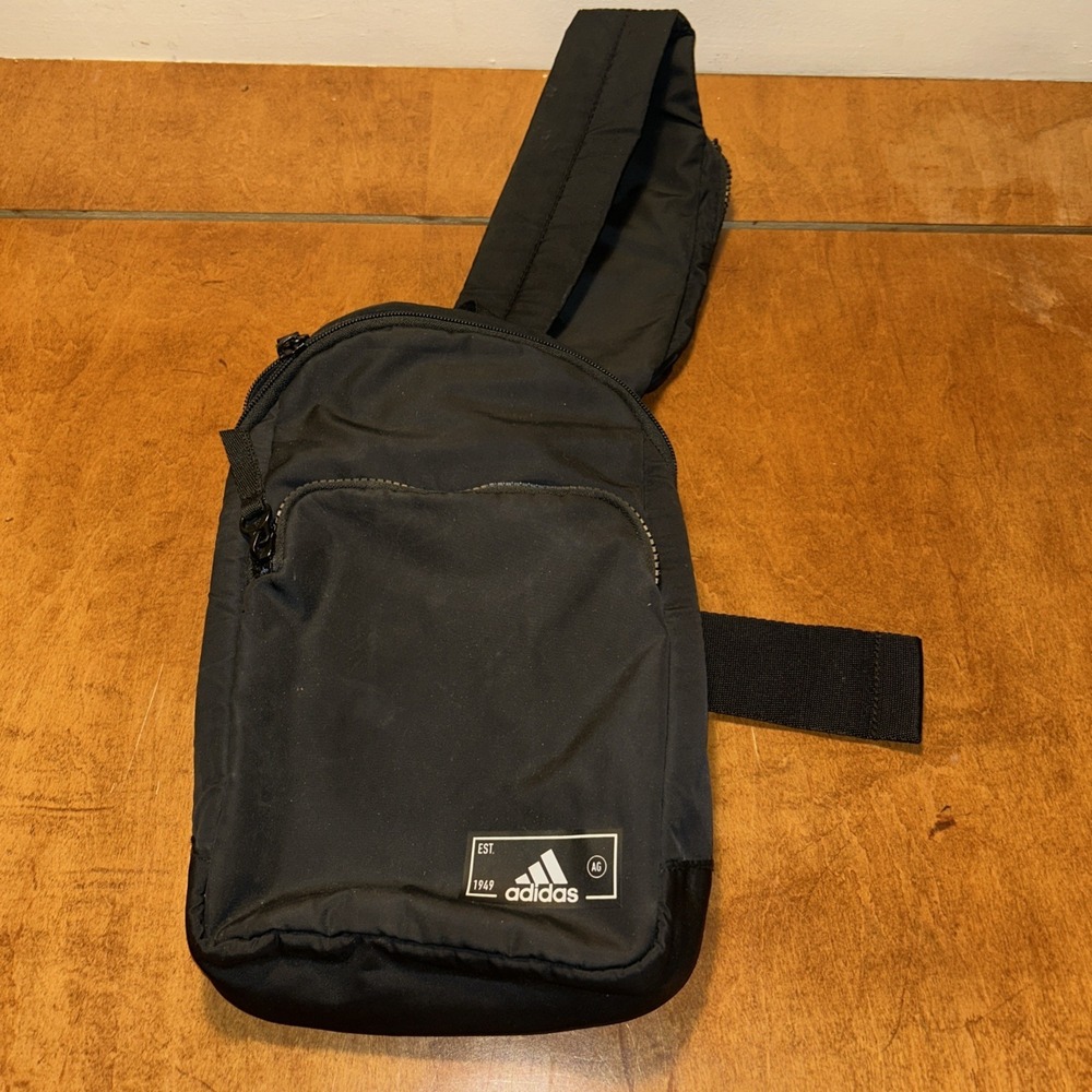 Adidas Unisex Essentials 2 Sling Adjustable Strap Crossbody Bag Black D2โ